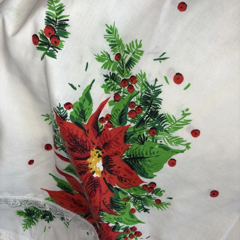 Vtg Christmas Linen Lot Kitchen Towel‎ oval Table Cloth quilted throw apron